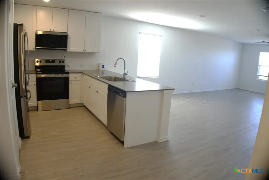 809 Riviera Court, Seguin, TX 78155 - #3