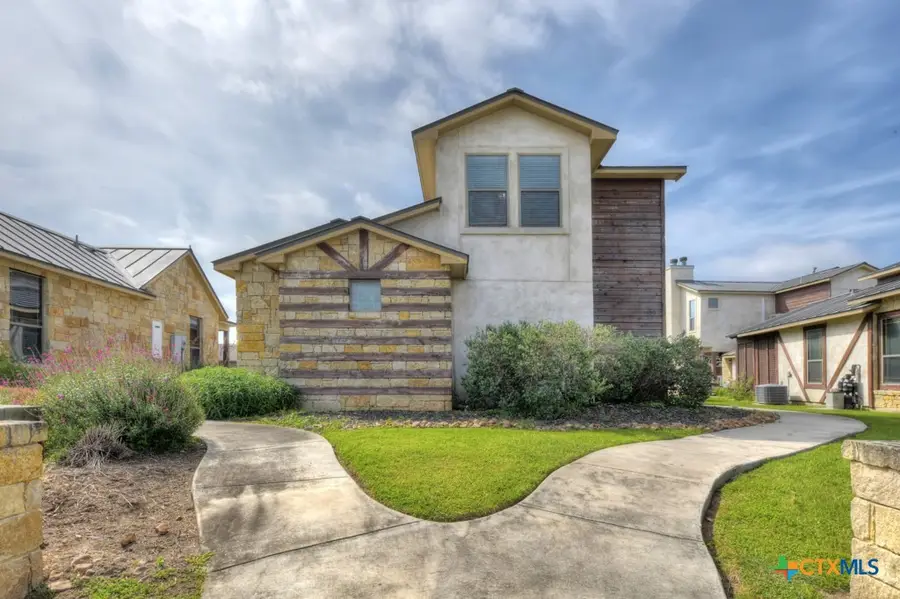 1650 Gruene Vineyard Crossing, New Braunfels, TX 78130 - Image #2