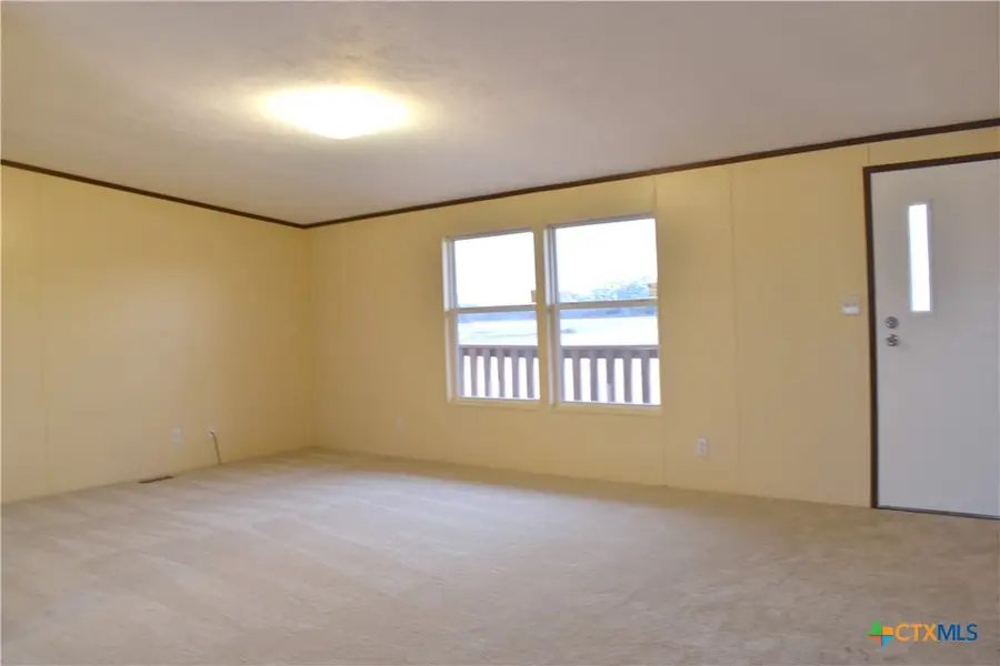 422 W Oaks, Victoria, TX 77905 - Image #3