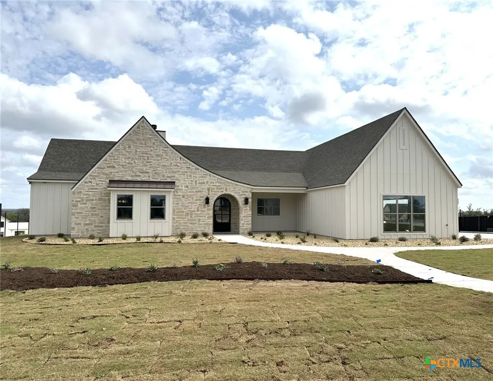 203 Glenview Circle, Belton, TX 76513 - #1