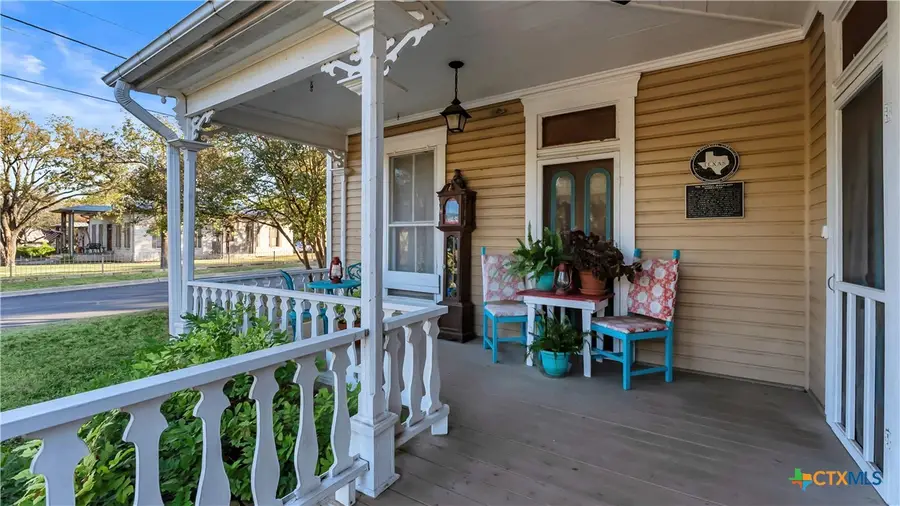 309 N Boundary Street, Burnet, TX 78611 - Image #2