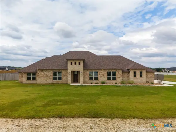 930 Inka Road, Salado, TX 76571
