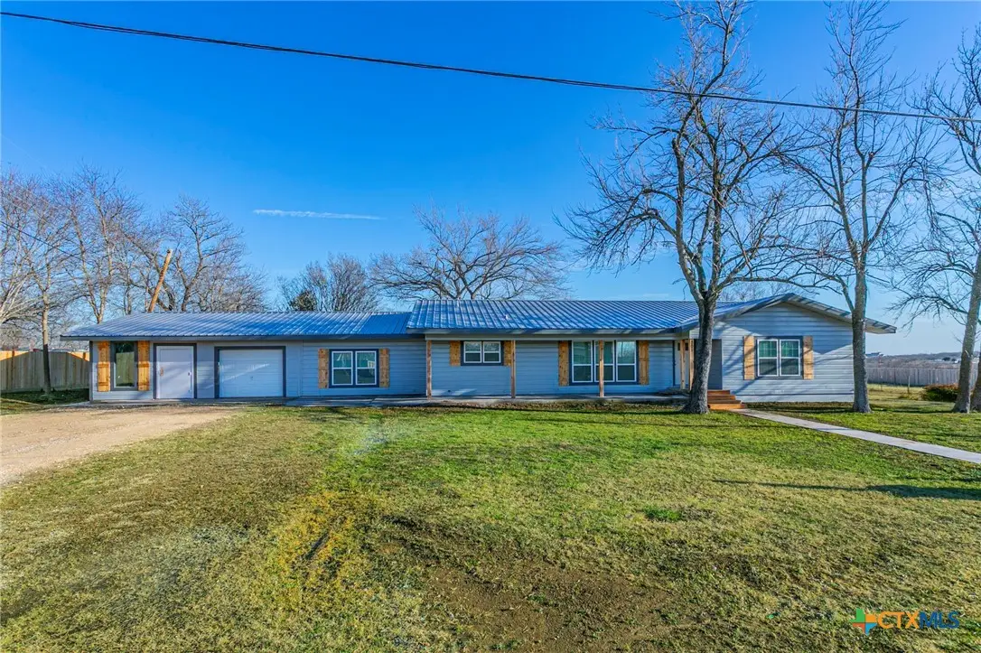 301 Thomas Street, Rogers, TX 76569 - #1