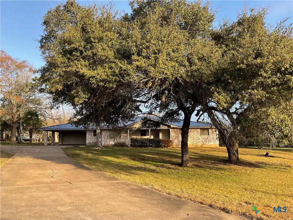 1672 Fm 318, Hallettsville, TX 77964 - #1