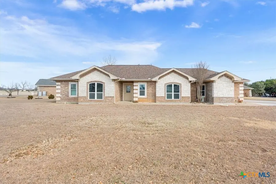 120 Lakewood Drive, Gatesville, TX 76528 - #2