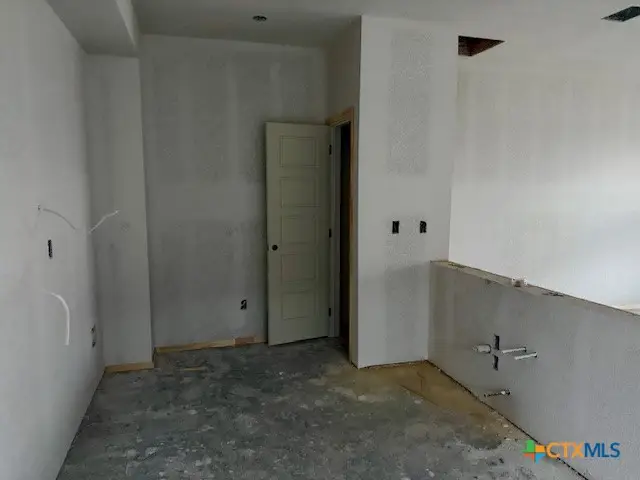 1611 Crooked River Court, Temple, TX 76502 - Image #3