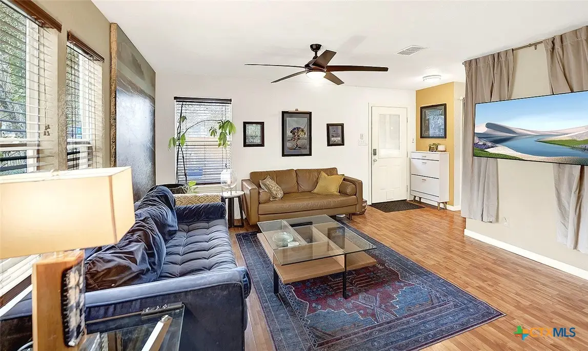 117 S Wilson Street, San Marcos, TX 78666 - Image #1