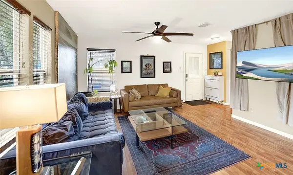 117 S Wilson Street, San Marcos, TX 78666