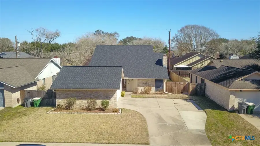 913 Taos Drive, Victoria, TX 77904 - Image #2