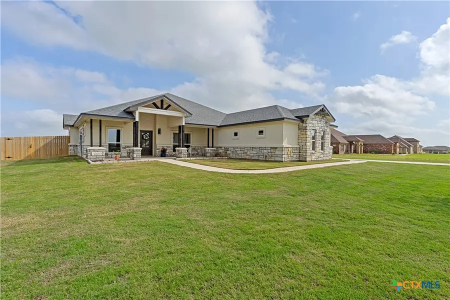942 Inka Road, Salado, TX 76571 - Image #2