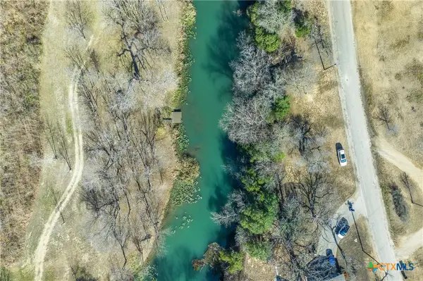 528 NW River Road, Martindale, TX 78655