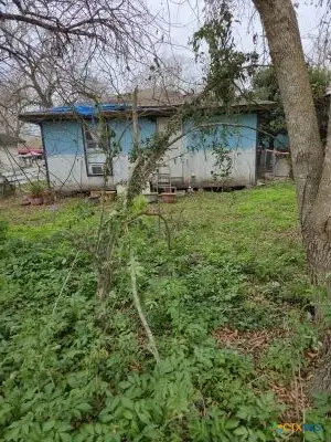 2518 Thompson Street, Victoria, TX 77901 - Image #2