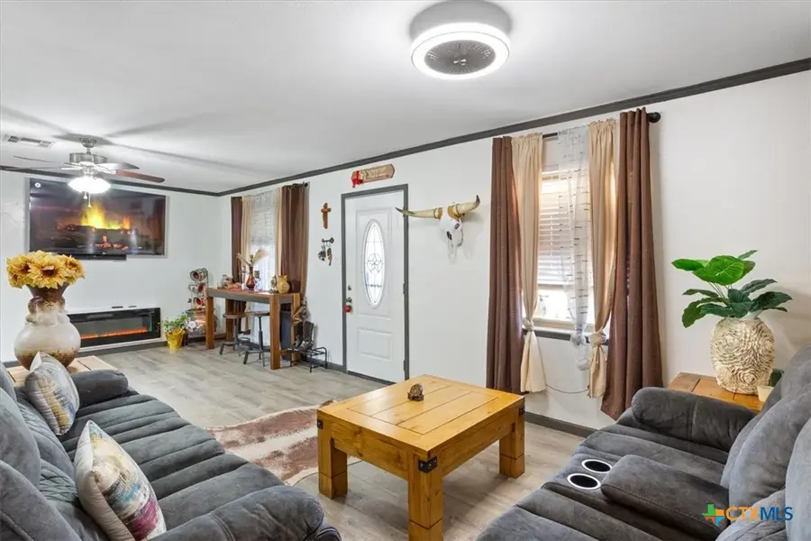 301 Liberty Street, Gatesville, TX 76528 - #3