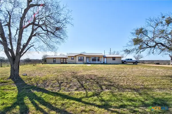 1017 Us Highway 87, Smiley, TX 78159