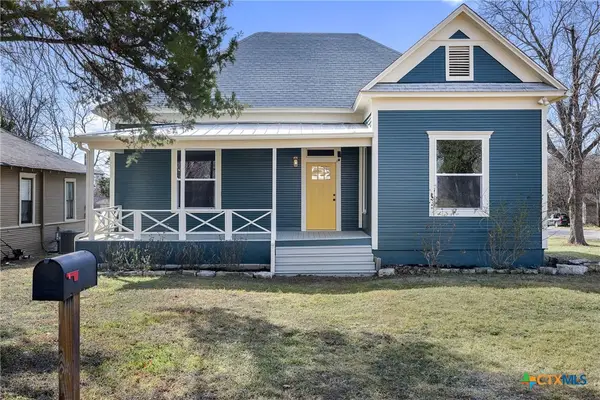 1019 W 4th Street, Taylor, TX 76574