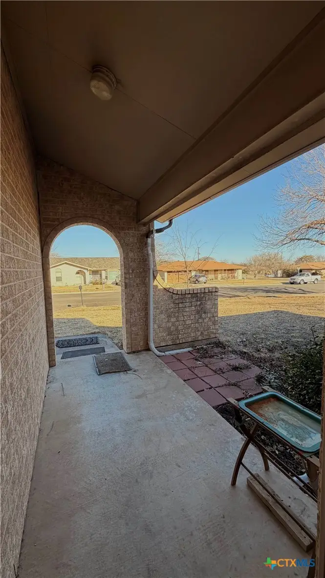 712 N 23rd Street, Copperas Cove, TX 76522 - #3