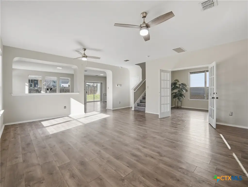 5744 Columbia Drive, Schertz, TX 78154 - #1