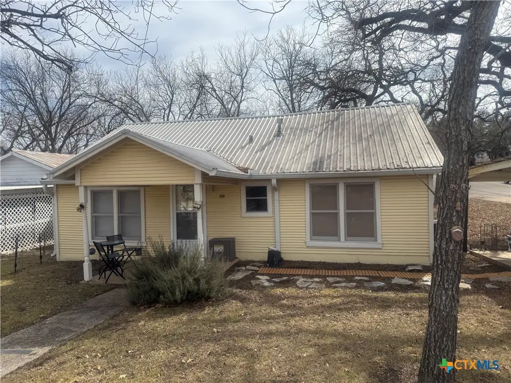 708 W Avenue C, Lampasas, TX 76550 - #1