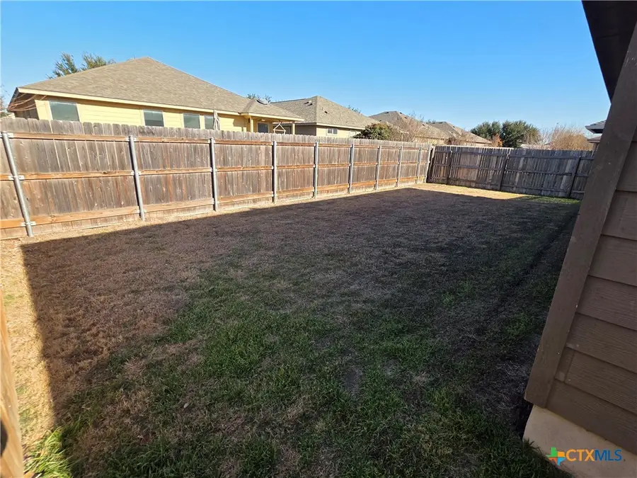 415 Capistrano Drive, San Marcos, TX 78666 - Image #2