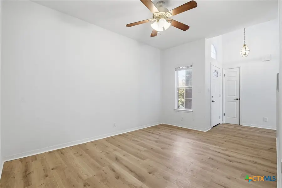 12406 Ashley Place, San Antonio, TX 78247 - Image #3