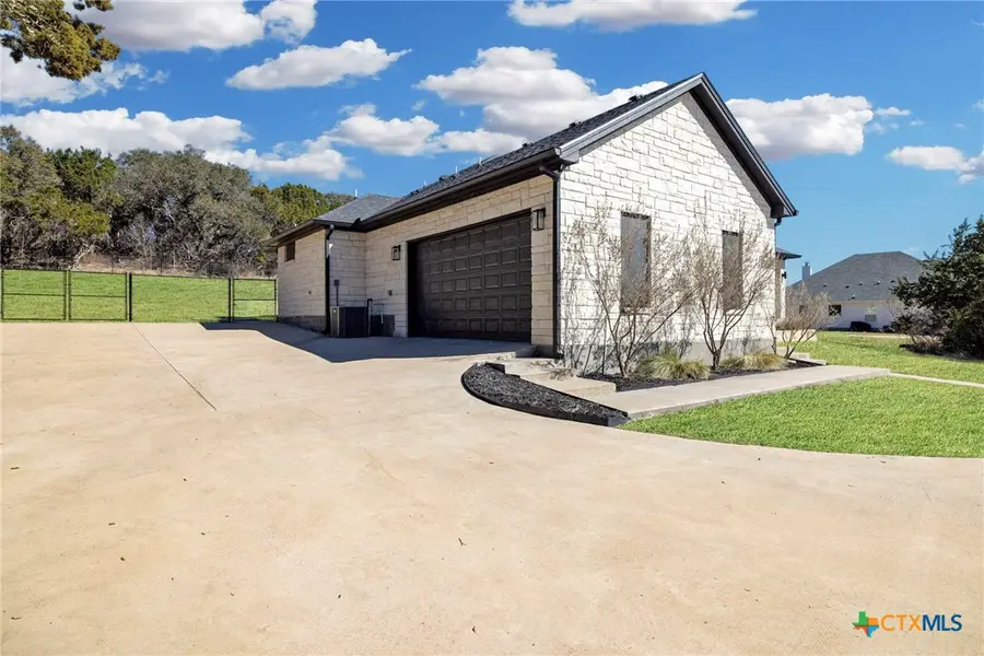 6466 Sparta Road, Belton, TX 76513 - #3