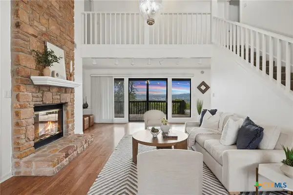 3112 Crosswind Drive, Spicewood, TX 78669