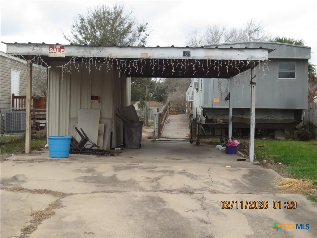 103 Shannon Drive, Victoria, TX 77904 - Image #1