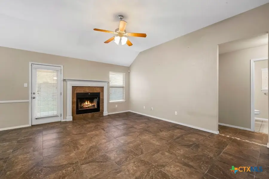 7621 Amber Meadow Loop, Temple, TX 76502 - #3