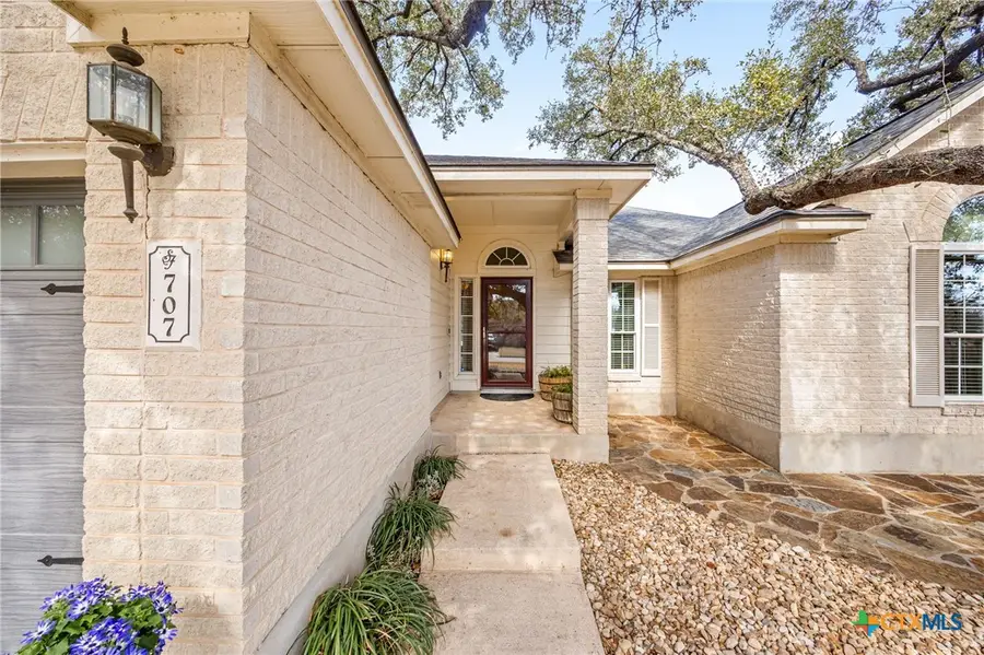 707 Thrush Drive, Leander, TX 78641 - Image #3