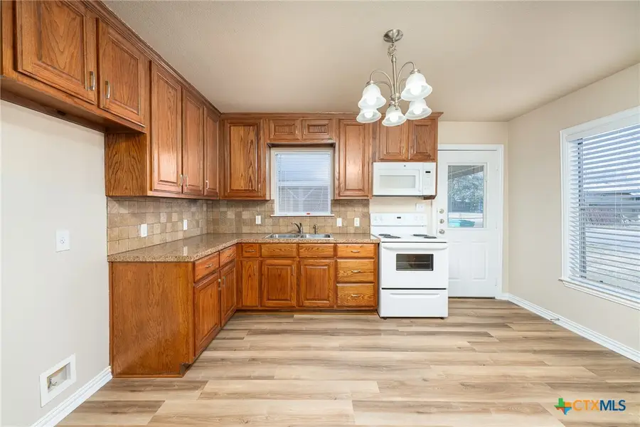 1601 Miller Street, Belton, TX 76513 - #2