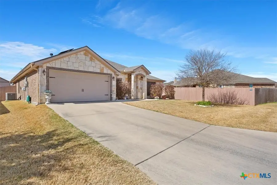 2020 Briar Hollow Drive, Temple, TX 76502 - #2