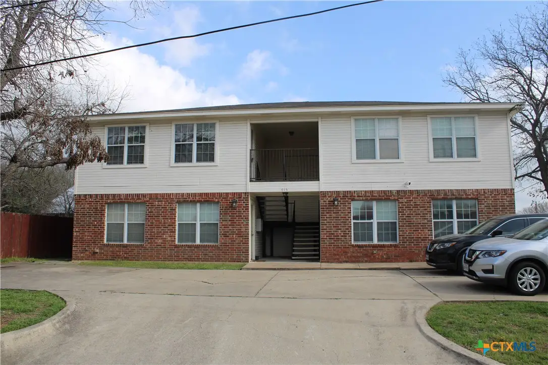 415 E 4th Avenue, Belton, TX 76513 - #1