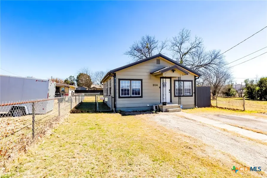 204 S 8th Street, Killeen, TX 76541 - #2