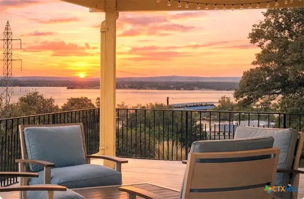 100 Kings Way, Horseshoe Bay, TX 78657