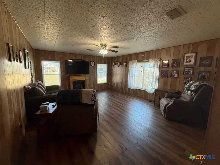 226 County Road 300, Karnes City, TX 78118 - #3