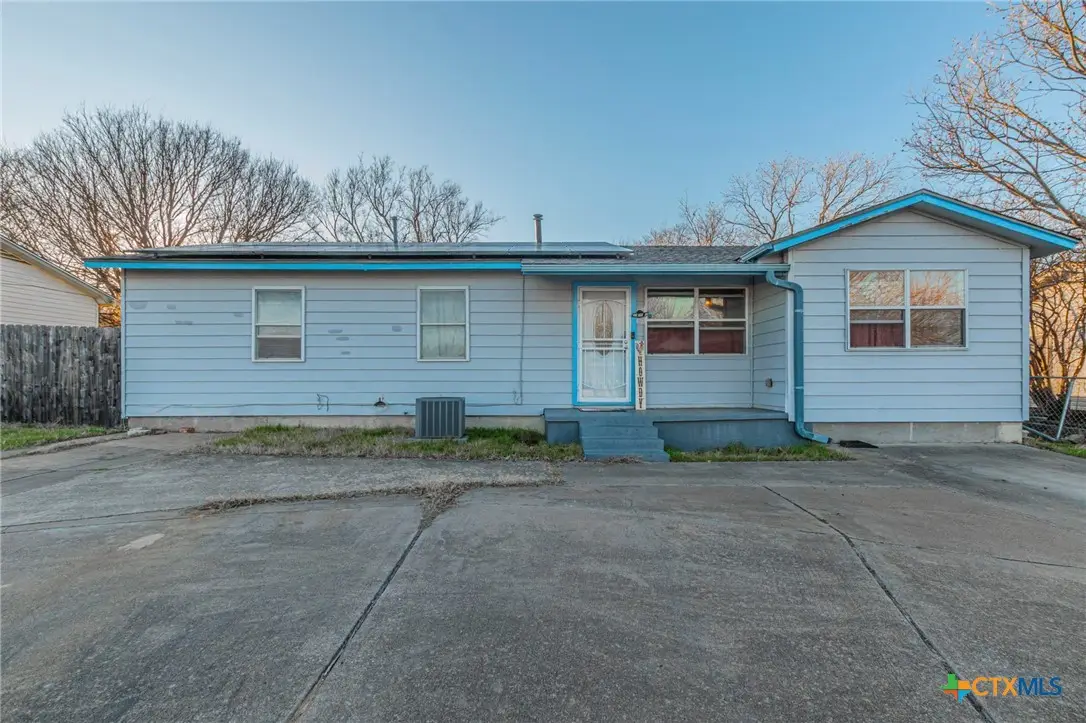 1102 S 27th Street, Copperas Cove, TX 76522 - #1