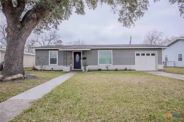 3505 Oaklawn Street, Victoria, TX 77901
