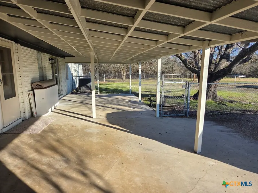 1513 W Main Street, Little River Academy, TX 76554 - #3