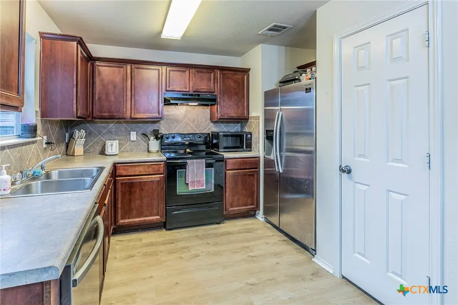 9804 River Land Court, Temple, TX 76502 - #2