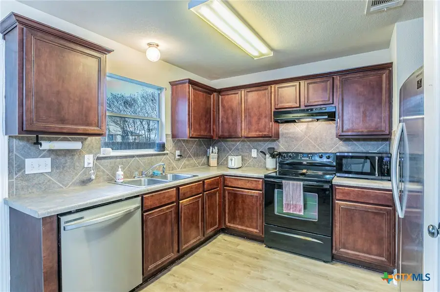 9804 River Land Court, Temple, TX 76502 - #3