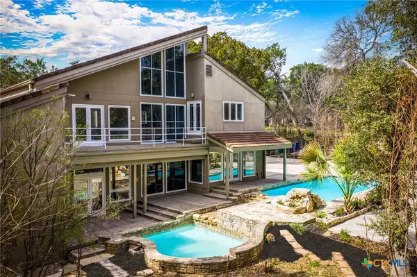 21660 Forest Waters Circle, Garden Ridge, TX 78266