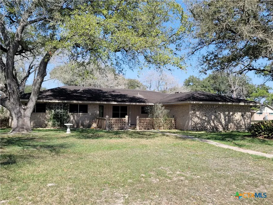 1006 Blyth Road, Victoria, TX 77904 - #2