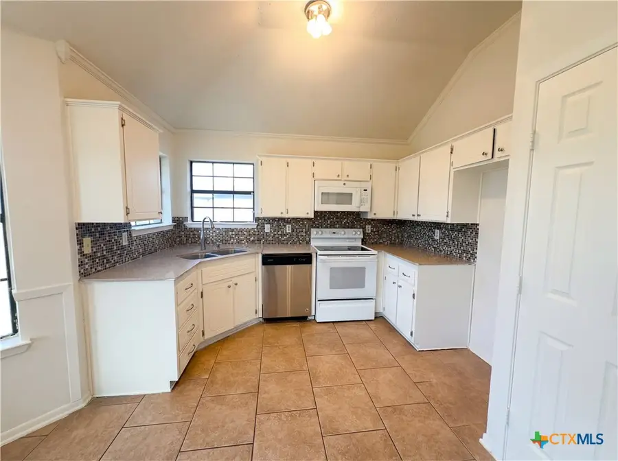 1802 Moonstone Drive, Killeen, TX 76549 - #2