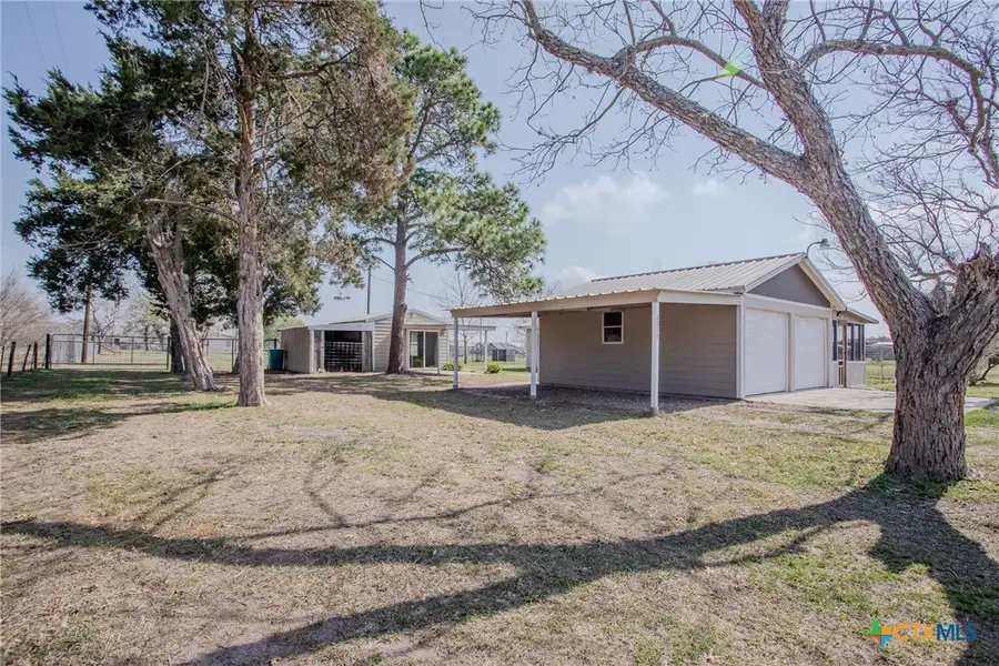 2015 Coletoville Road, Victoria, TX 77905 - #3