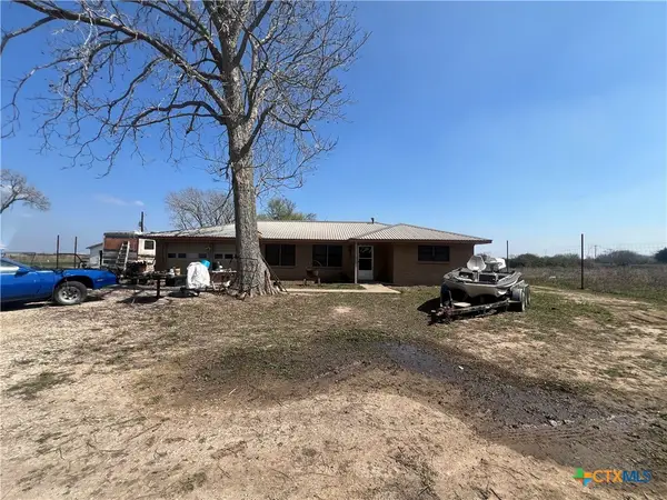 12655 St Hwy 172, La Ward, TX 77970