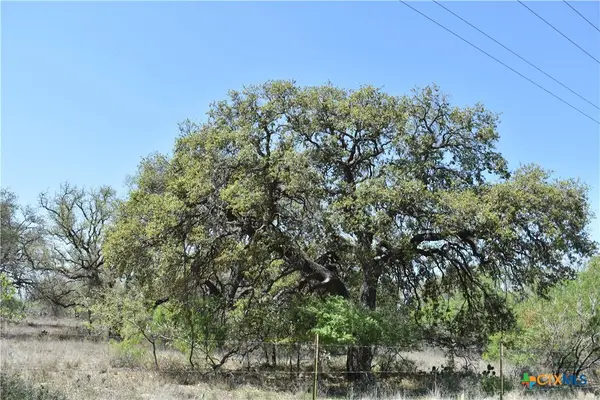 5030 Fm 2504, Poteet, TX 78065