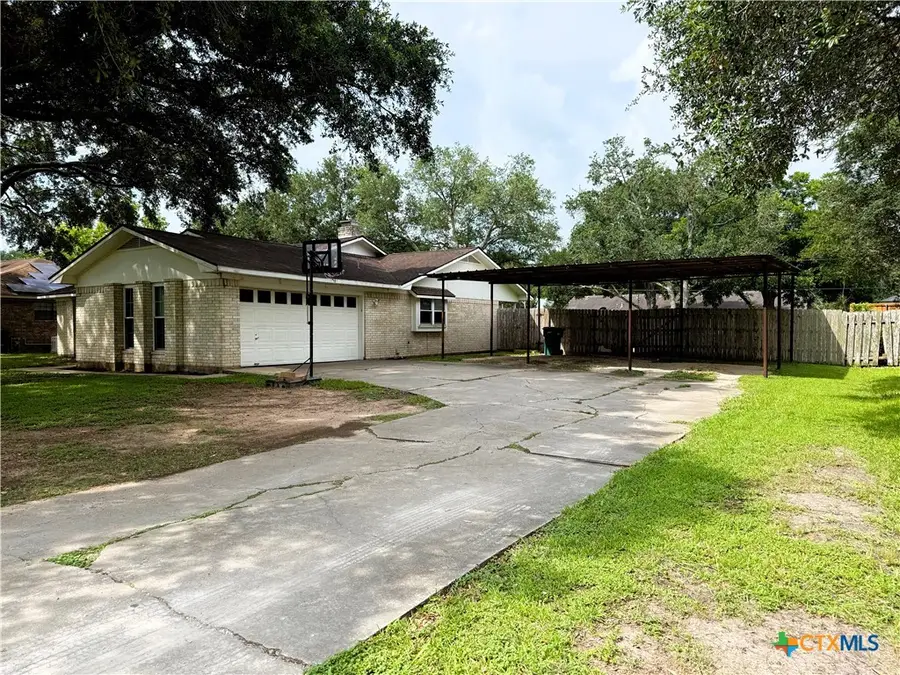 1006 Fairlane Drive, Ganado, TX 77962 - #2