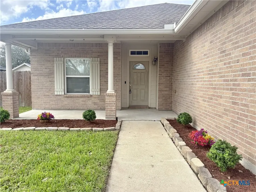 105 Holly Oak Court, Victoria, TX 77901 - #2