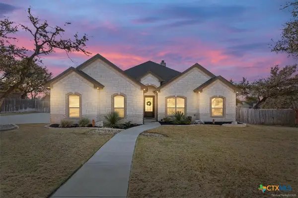 102 Rancho Del Lago Lane, Belton, TX 76513