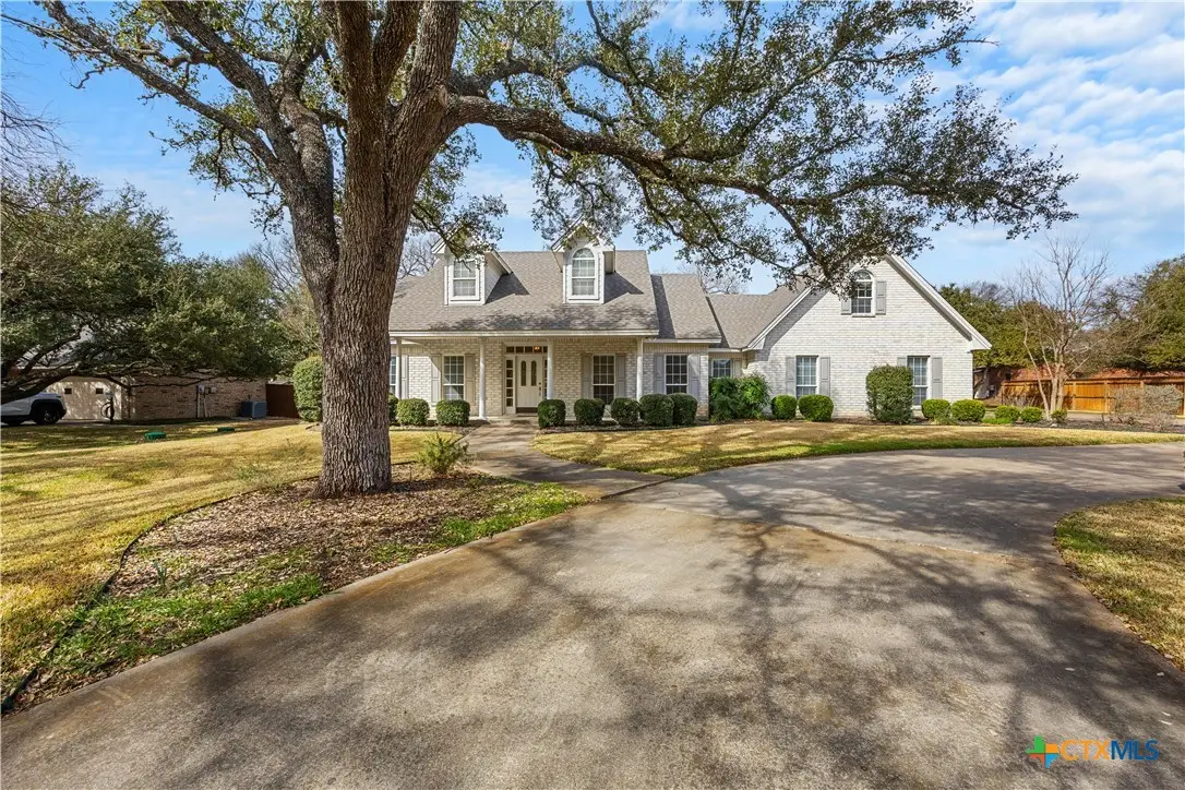 908 Salado Oaks Drive, Salado, TX 76571 - #1